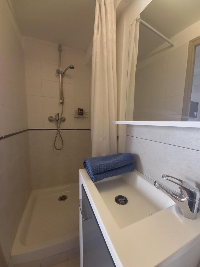 Studio Cosy A 10 Minutes De Nimes Bouillargues Bagian luar foto